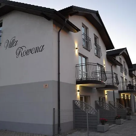 Rowena 3*