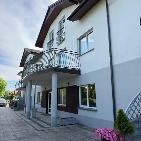 Pensjonat Rowena 3*